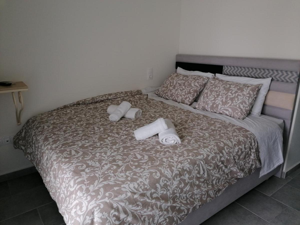 Amphitrite Apartments Skyros Exterior foto